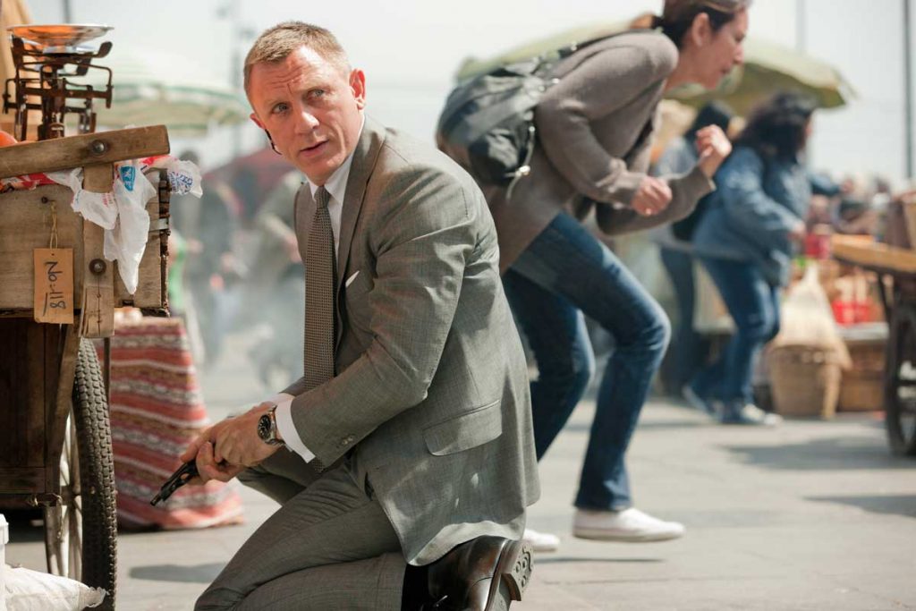 SKYFALL (2012)